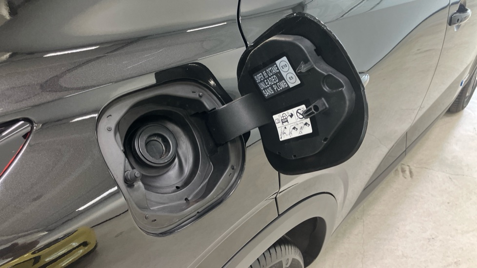 Nissan Qashqai 1.5 E-Power Tekna 5dr Auto Hybrid Hatchback - Image 50