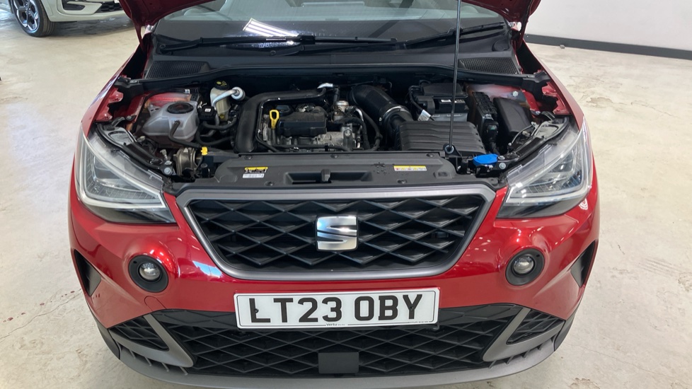 SEAT Arona 1.0 TSI 110 FR Edition 5dr DSG Petrol Hatchback - Image 8