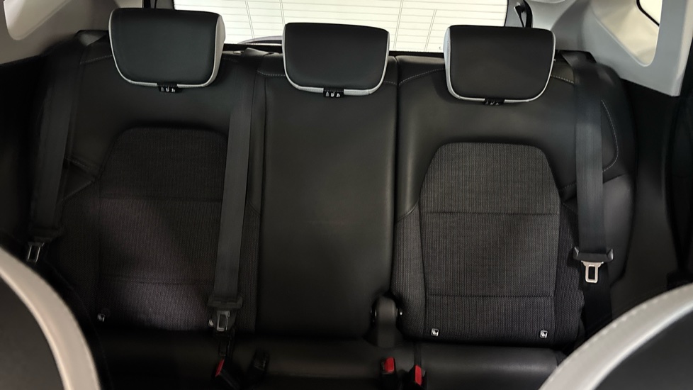 Renault Captur 1.6 E-Tech full hybrid 145 Techno 5dr Auto Hybrid Hatchback - Image 15