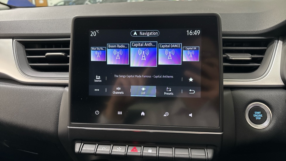 Renault Captur 1.6 E-Tech full hybrid 145 Techno 5dr Auto Hybrid Hatchback - Image 31