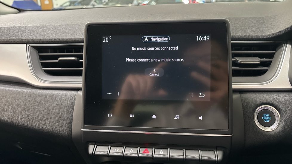 Renault Captur 1.6 E-Tech full hybrid 145 Techno 5dr Auto Hybrid Hatchback - Image 32