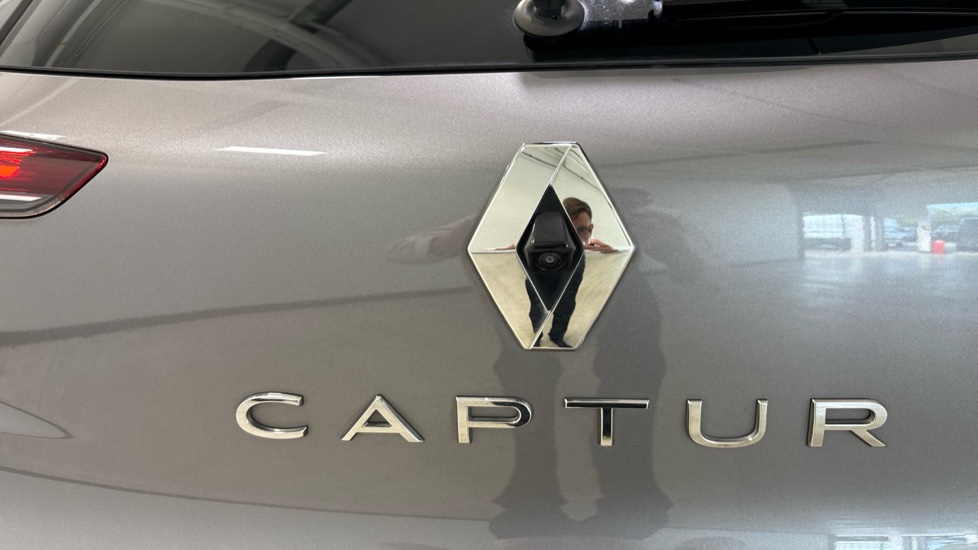 Renault Captur 1.6 E-Tech full hybrid 145 Techno 5dr Auto Hybrid Hatchback - Image 56