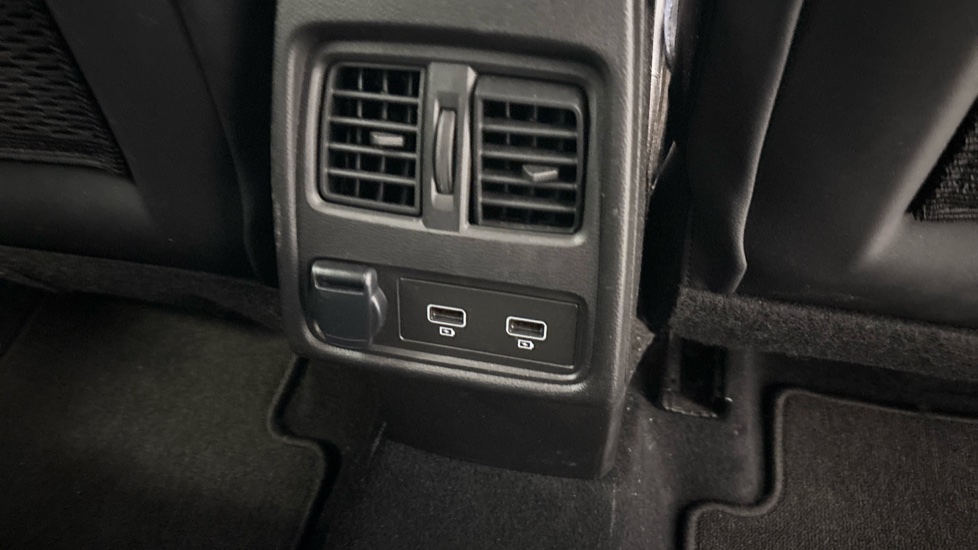 Renault Captur 1.6 E-Tech full hybrid 145 Techno 5dr Auto Hybrid Hatchback - Image 59