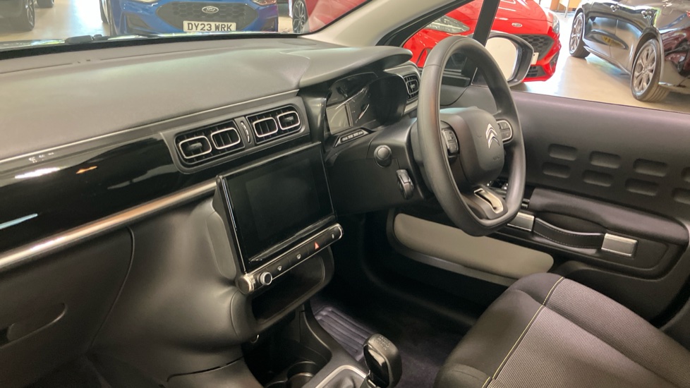 Citroen C3 1.2 PureTech Plus 5dr Petrol Hatchback - Image 9