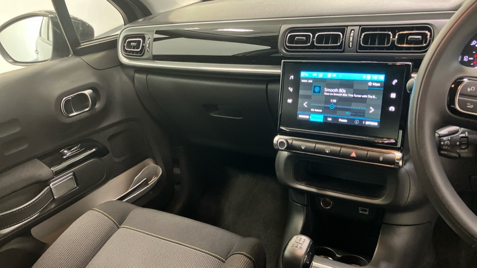 Citroen C3 1.2 PureTech Plus 5dr Petrol Hatchback - Image 14