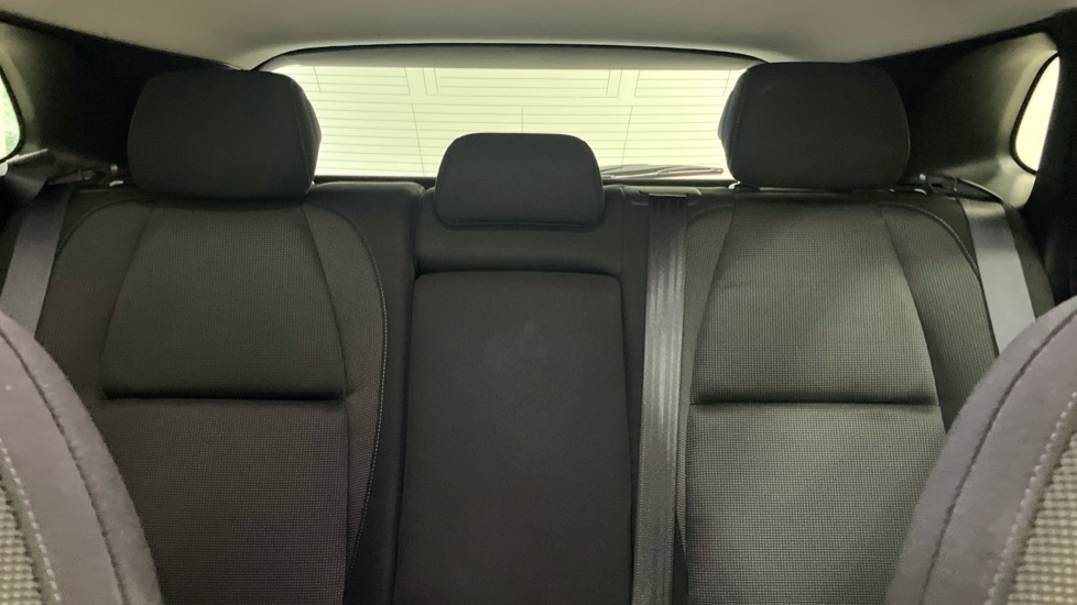 Mazda CX-30 2.0 e-Skyactiv G MHEV Sport Lux 5dr Petrol Hatchback - Image 15