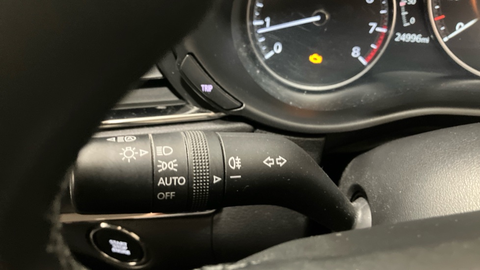 Mazda CX-30 2.0 e-Skyactiv G MHEV Sport Lux 5dr Petrol Hatchback - Image 31