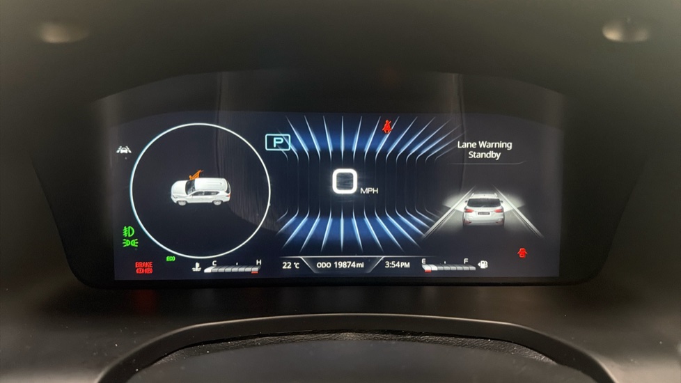 Ssangyong Rexton 2.2 Ultimate 5dr Auto Diesel Estate - Image 18