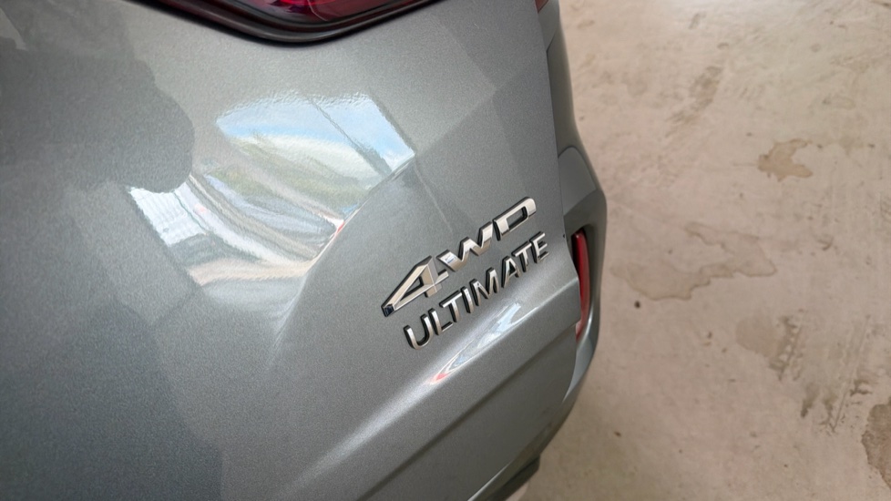 Ssangyong Rexton 2.2 Ultimate 5dr Auto Diesel Estate - Image 22