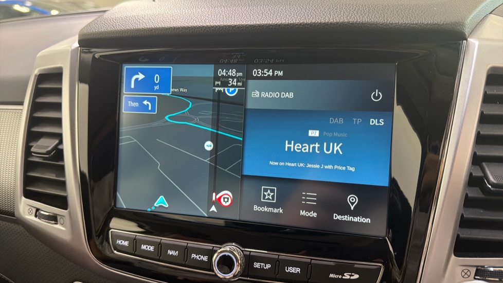 Ssangyong Rexton 2.2 Ultimate 5dr Auto Diesel Estate - Image 47