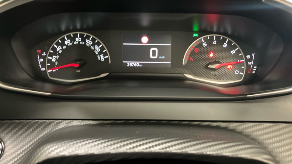 Peugeot 208 1.2 PureTech 100 Allure 5dr Petrol Hatchback - Image 18
