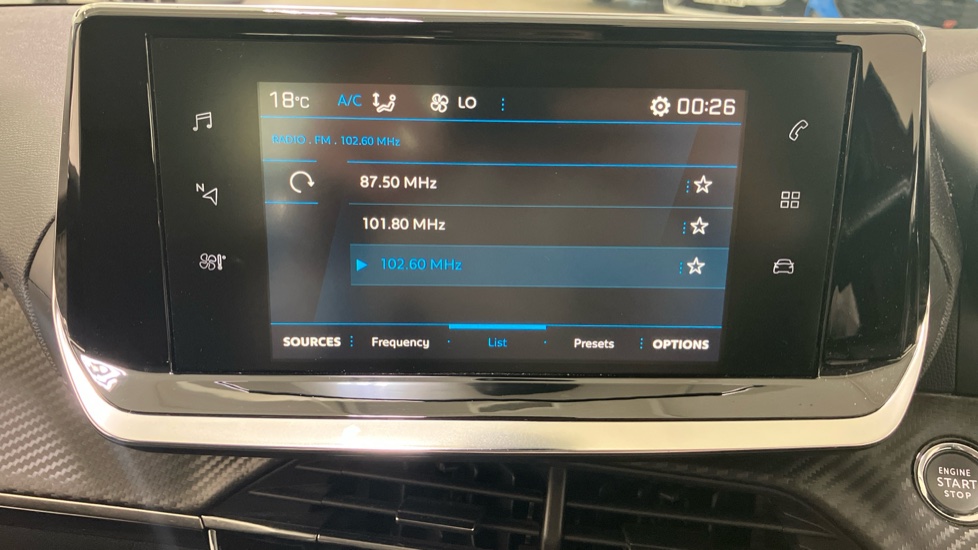 Peugeot 208 1.2 PureTech 100 Allure 5dr Petrol Hatchback - Image 21