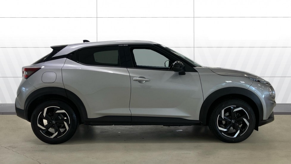 Nissan Juke 1.0 DiG-T 114 N-Connecta 5dr Petrol Hatchback - Image 5