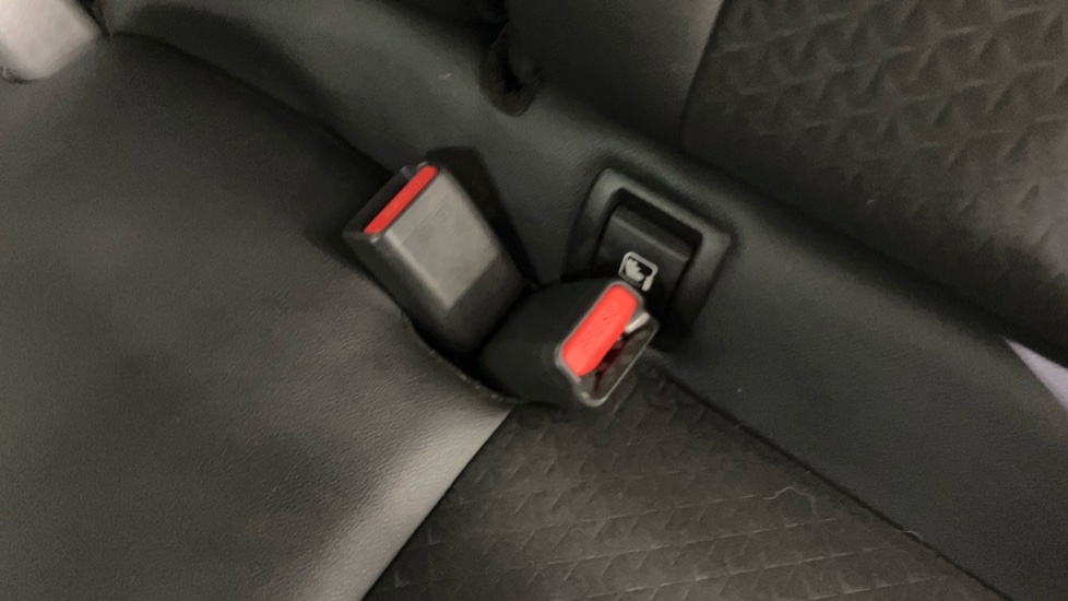 Nissan Juke 1.0 DiG-T 114 N-Connecta 5dr Petrol Hatchback - Image 17