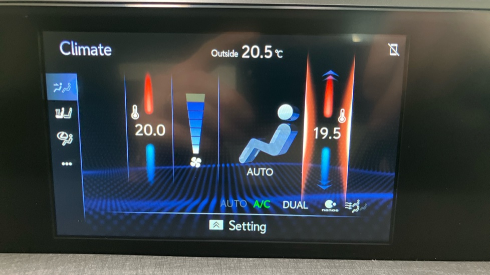 Lexus UX 250h 2.0 5dr CVT [without Nav] Hybrid Hatchback - Image 23