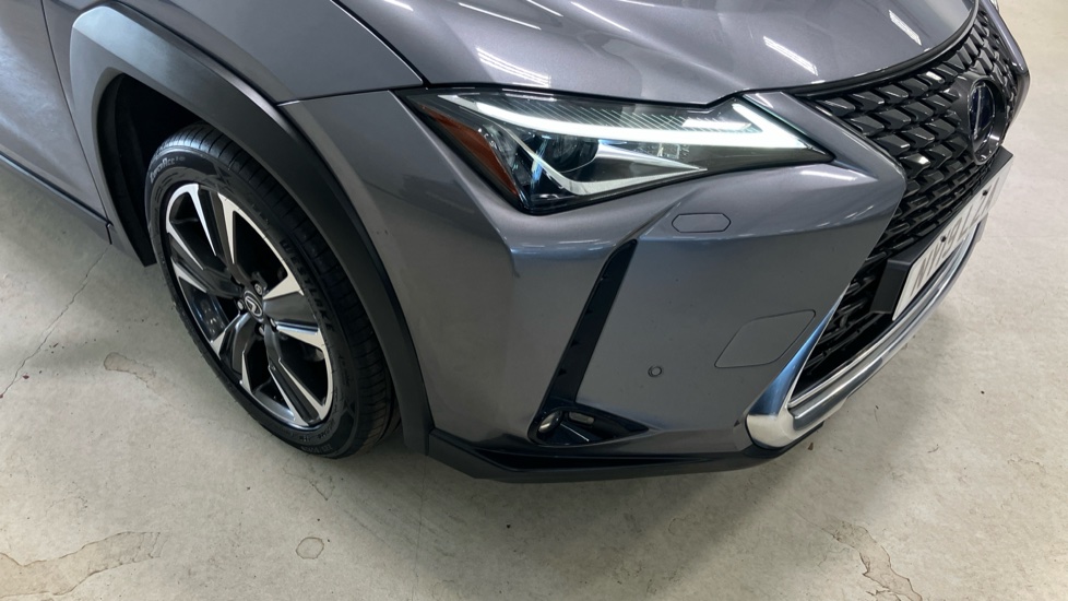 Lexus UX 250h 2.0 5dr CVT [without Nav] Hybrid Hatchback - Image 47
