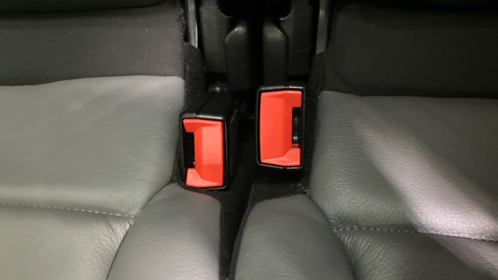 Citroen C5 Aircross 1.6 PureTech 180 Flair Plus 5dr EAT8 Petrol Hatchback - Image 17