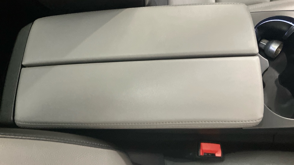Citroen C5 Aircross 1.6 PureTech 180 Flair Plus 5dr EAT8 Petrol Hatchback - Image 28