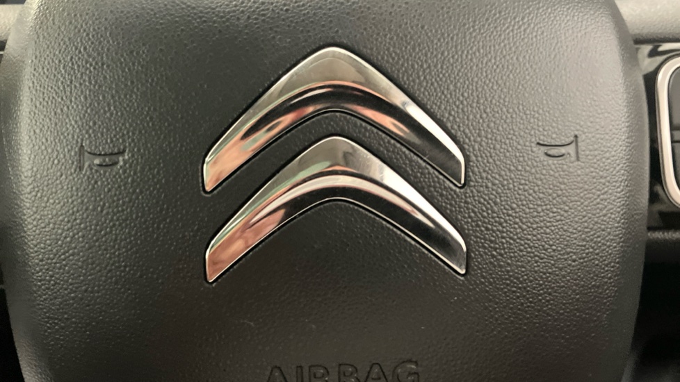 Citroen C5 Aircross 1.6 PureTech 180 Flair Plus 5dr EAT8 Petrol Hatchback - Image 31