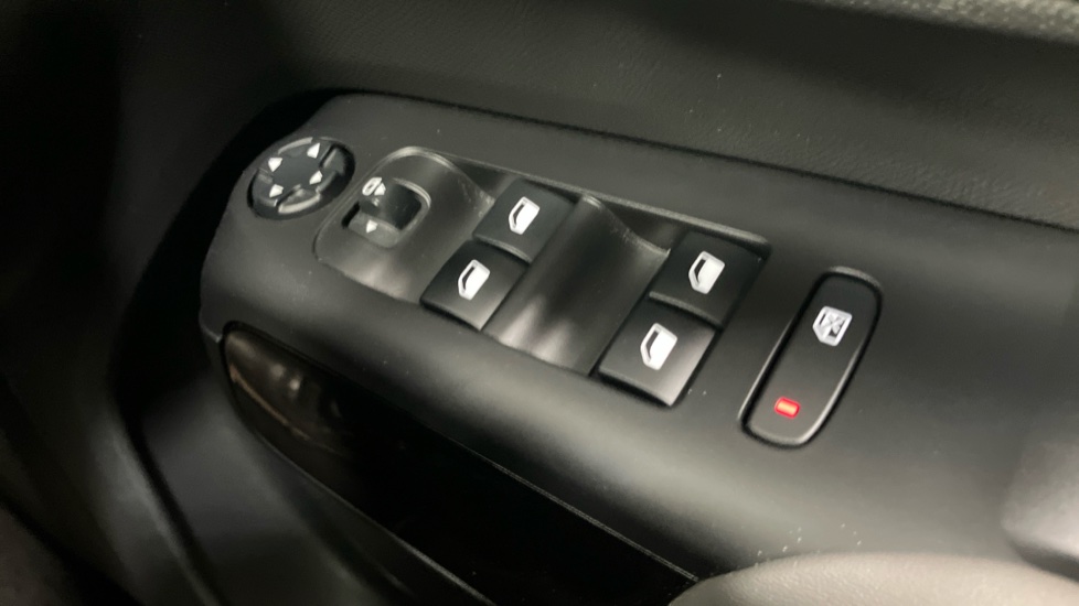 Citroen C5 Aircross 1.6 PureTech 180 Flair Plus 5dr EAT8 Petrol Hatchback - Image 34