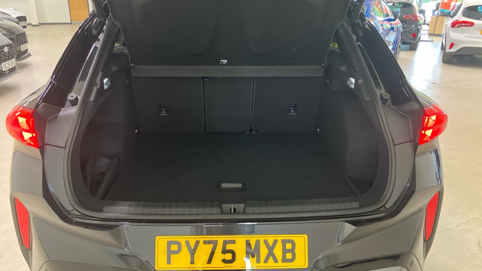 CUPRA Terramar 1.5 eTSI 150 V2 5dr DSG Petrol Hatchback - Image 4