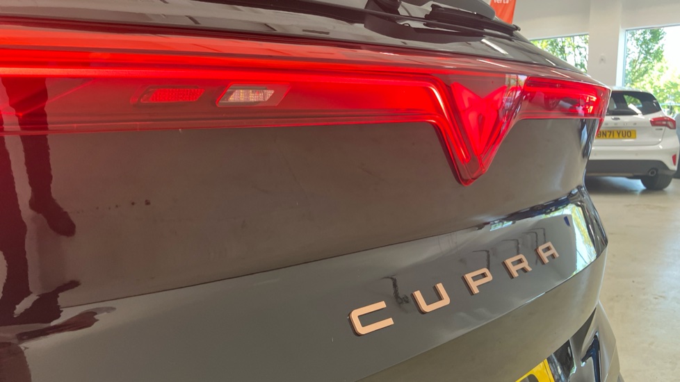 CUPRA Terramar 1.5 eTSI 150 V2 5dr DSG Petrol Hatchback - Image 37
