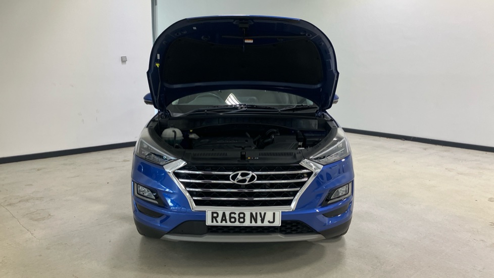 Hyundai TUCSON 1.6 CRDi 136 Premium SE 5dr 2WD Diesel Estate - Image 8
