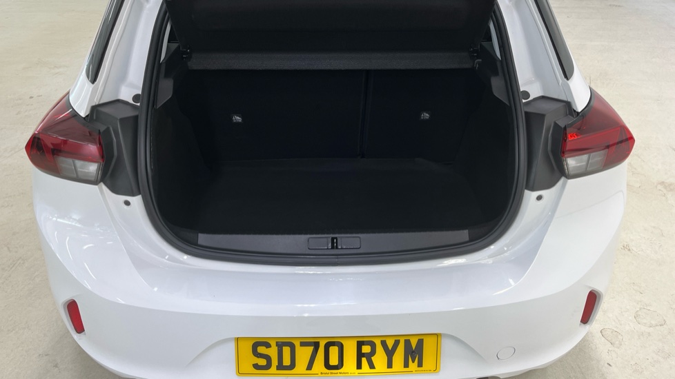 Vauxhall Corsa 1.2 SE 5dr Petrol Hatchback - Image 4