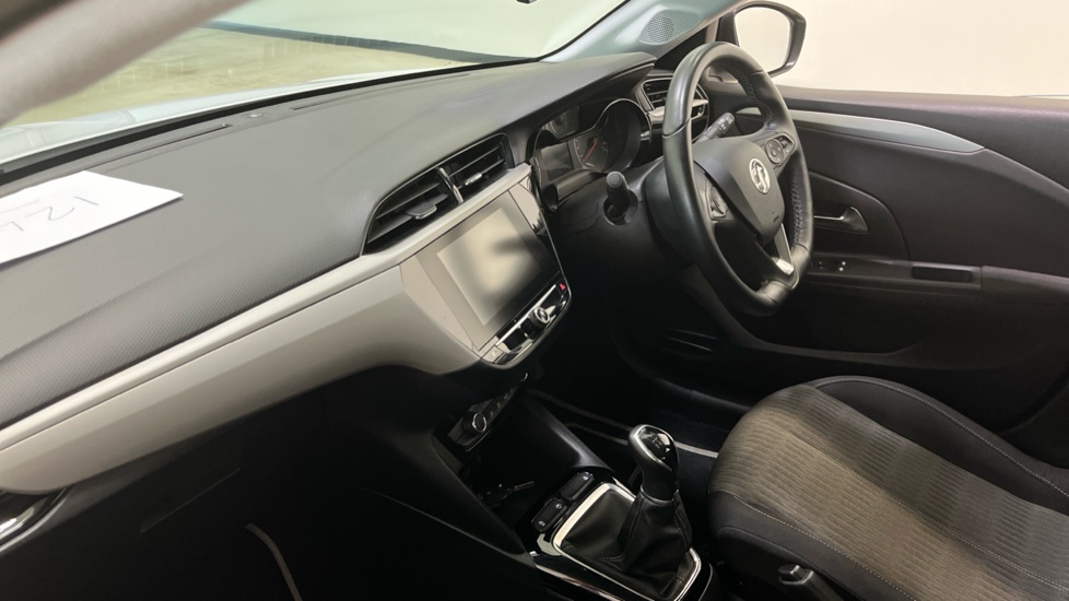 Vauxhall Corsa 1.2 SE 5dr Petrol Hatchback - Image 9