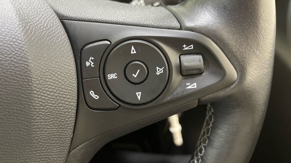 Vauxhall Corsa 1.2 SE 5dr Petrol Hatchback - Image 24
