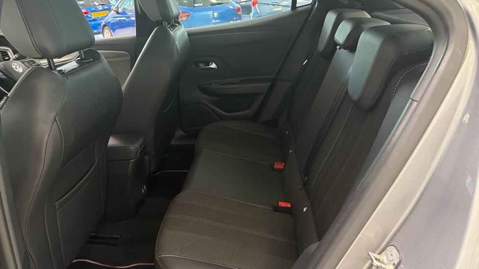 Vauxhall Mokka 1.2 Turbo 100 Elite Edition 5dr Petrol Hatchback - Image 16