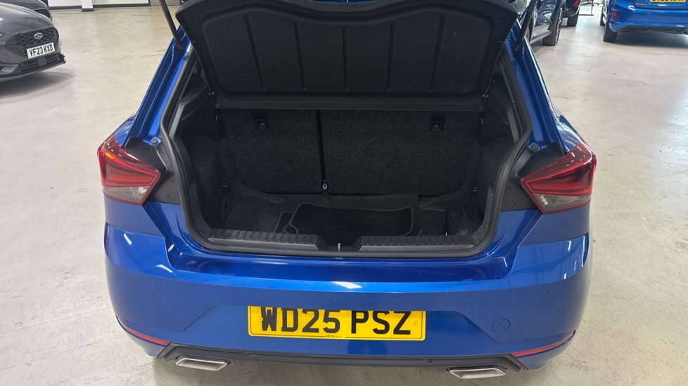 SEAT Ibiza 1.0 TSI 115 FR 5dr Petrol Hatchback - Image 4