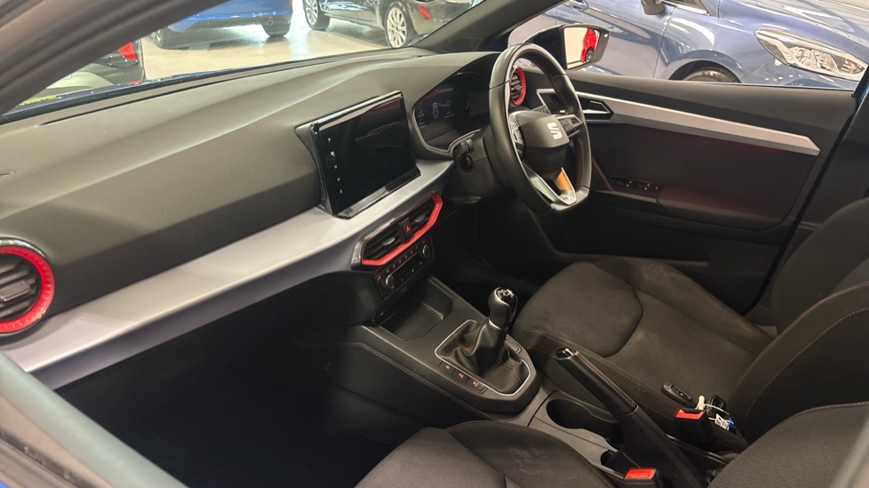 SEAT Ibiza 1.0 TSI 115 FR 5dr Petrol Hatchback - Image 9