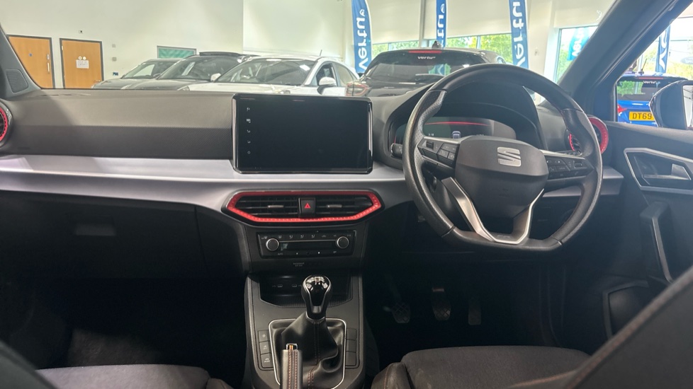 SEAT Ibiza 1.0 TSI 115 FR 5dr Petrol Hatchback - Image 10