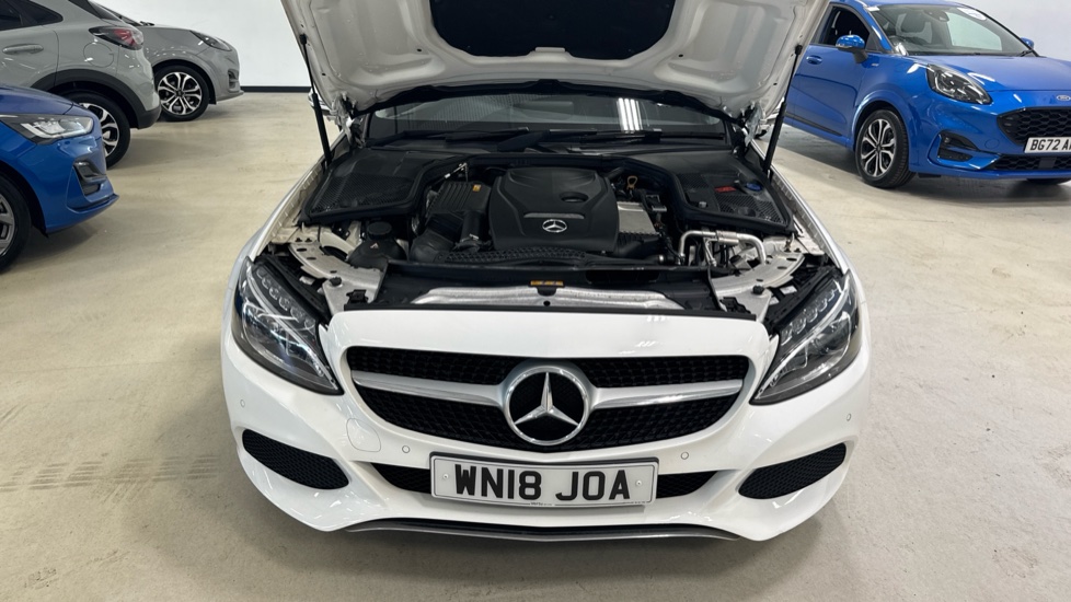Mercedes-Benz C-Class C200 Sport 2dr 9G-Tronic Petrol Coupe - Image 8