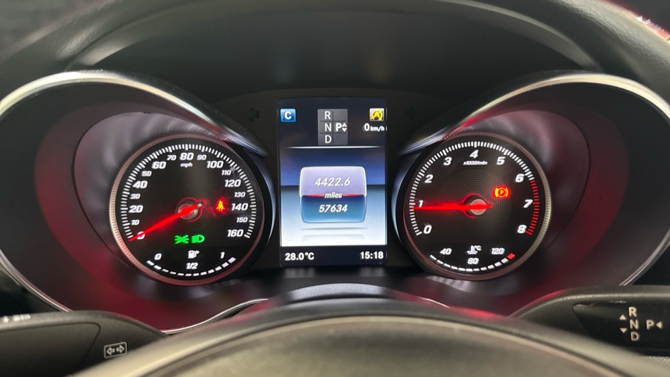 Mercedes-Benz C-Class C200 Sport 2dr 9G-Tronic Petrol Coupe - Image 18