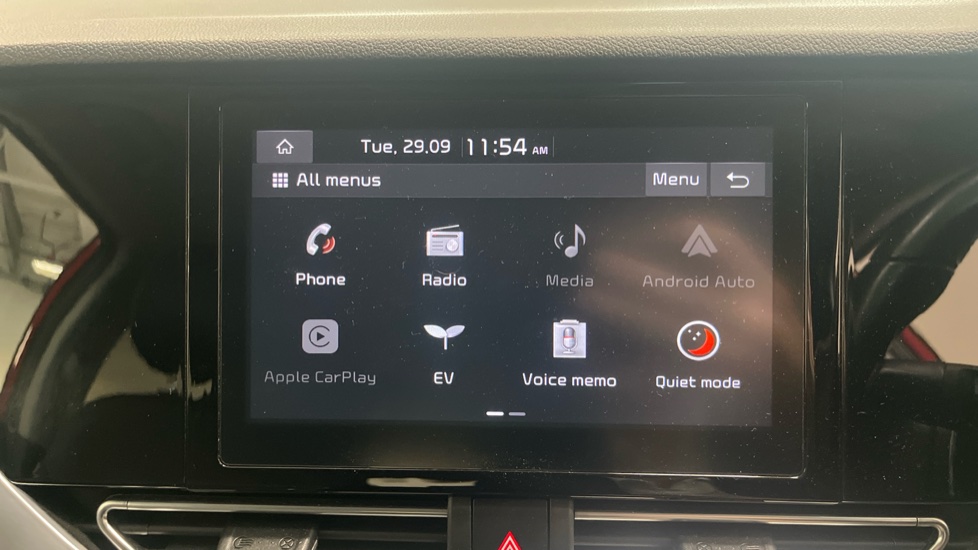 Kia E-Niro 150kW 2 Long Range 64kWh 5dr Auto Electric Estate - Image 35