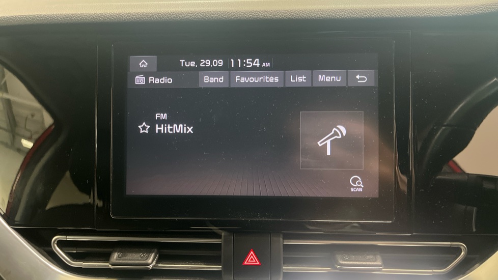 Kia E-Niro 150kW 2 Long Range 64kWh 5dr Auto Electric Estate - Image 36