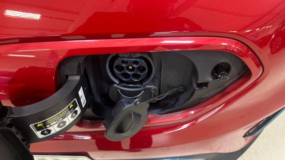 Kia E-Niro 150kW 2 Long Range 64kWh 5dr Auto Electric Estate - Image 44
