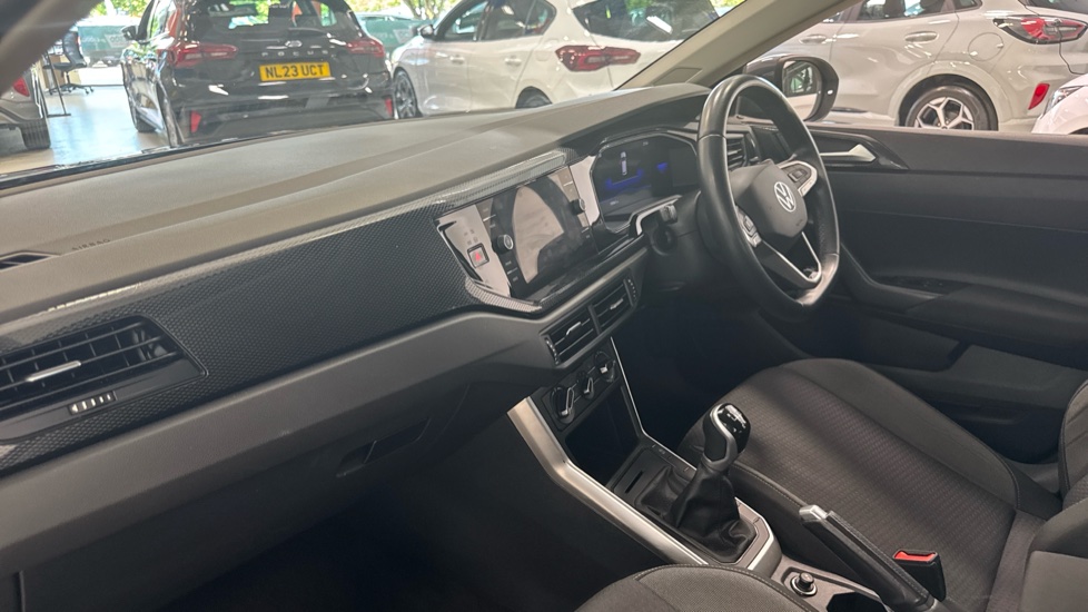 Volkswagen Taigo 1.0 TSI Life 5dr Petrol Hatchback - Image 9