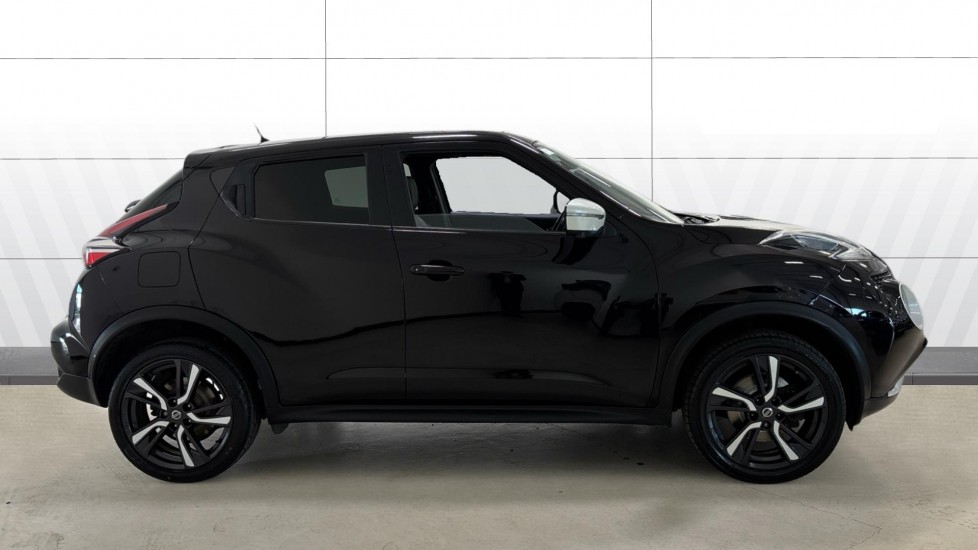 Nissan Juke 1.6 DiG-T N-Connecta 5dr Petrol Hatchback - Image 5