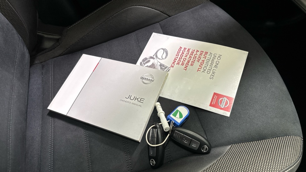 Nissan Juke 1.6 DiG-T N-Connecta 5dr Petrol Hatchback - Image 19