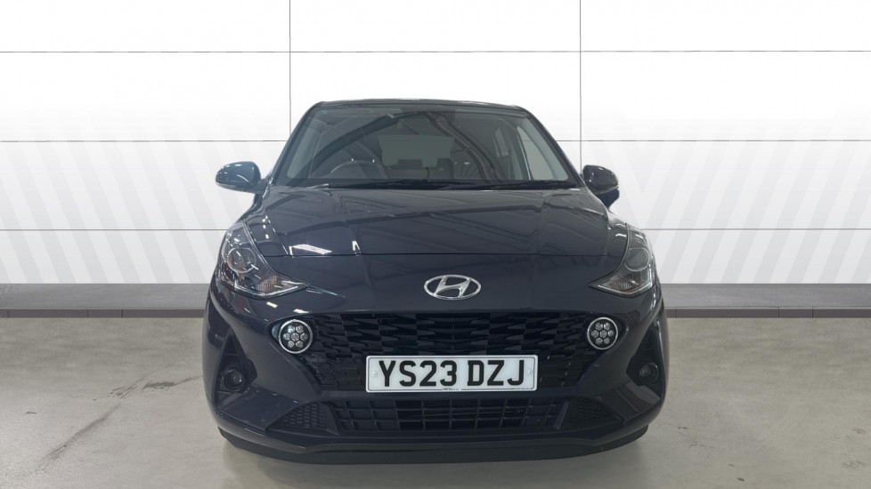 Hyundai i10 1.2 MPi Premium 5dr Auto Petrol Hatchback - Image 3