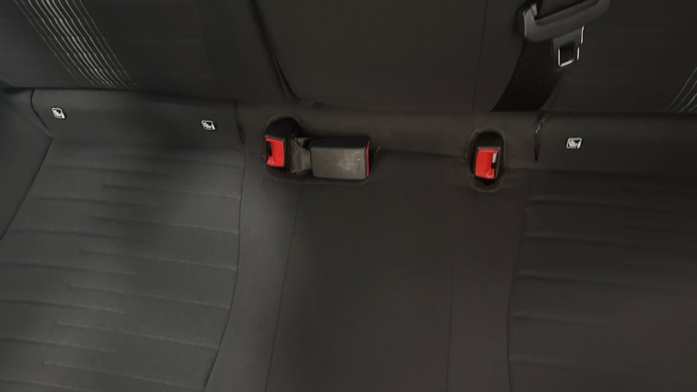 Hyundai i10 1.2 MPi Premium 5dr Auto Petrol Hatchback - Image 17