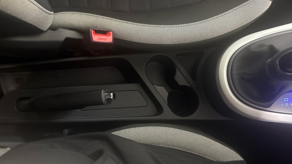 Hyundai i10 1.2 MPi Premium 5dr Auto Petrol Hatchback - Image 34