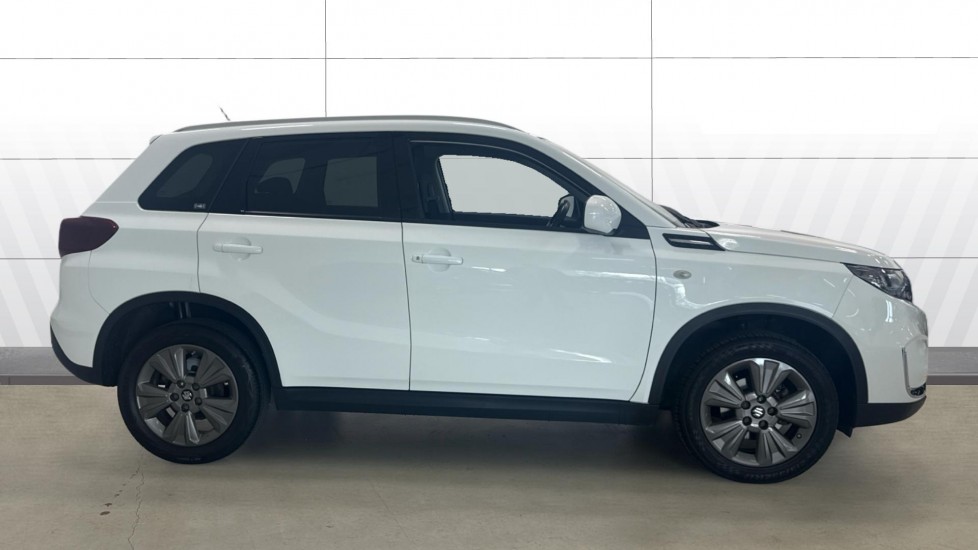 Suzuki Vitara 1.4 Boosterjet 48V Hybrid SZ-T 5dr Petrol Estate - Image 5