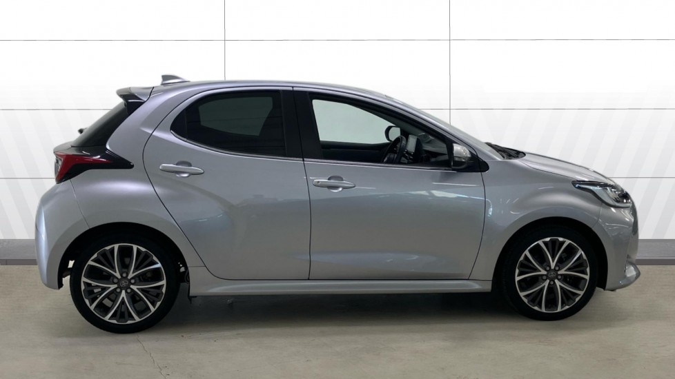 Toyota Yaris 1.5 Hybrid Excel 5dr CVT Hybrid Hatchback - Image 5