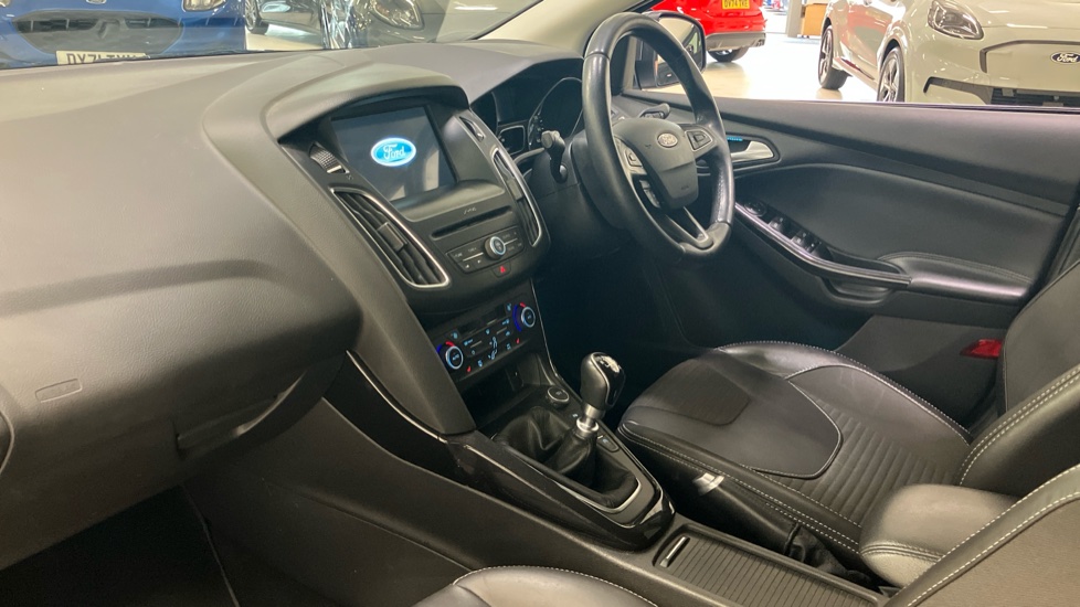 Ford Focus 1.5 TDCi 120 Titanium X 5dr Diesel Estate - Image 9