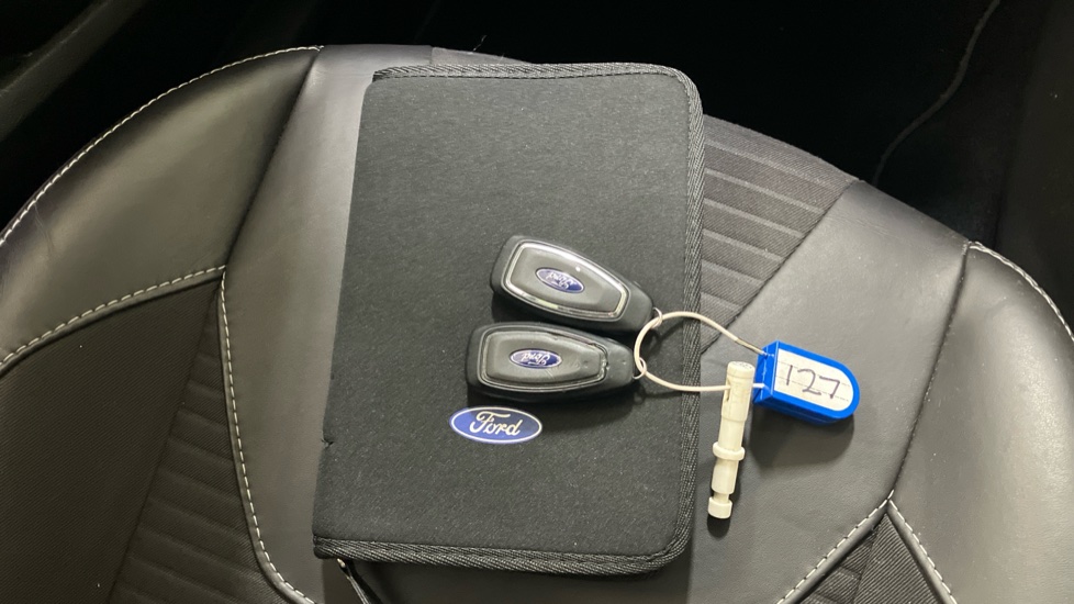 Ford Focus 1.5 TDCi 120 Titanium X 5dr Diesel Estate - Image 19