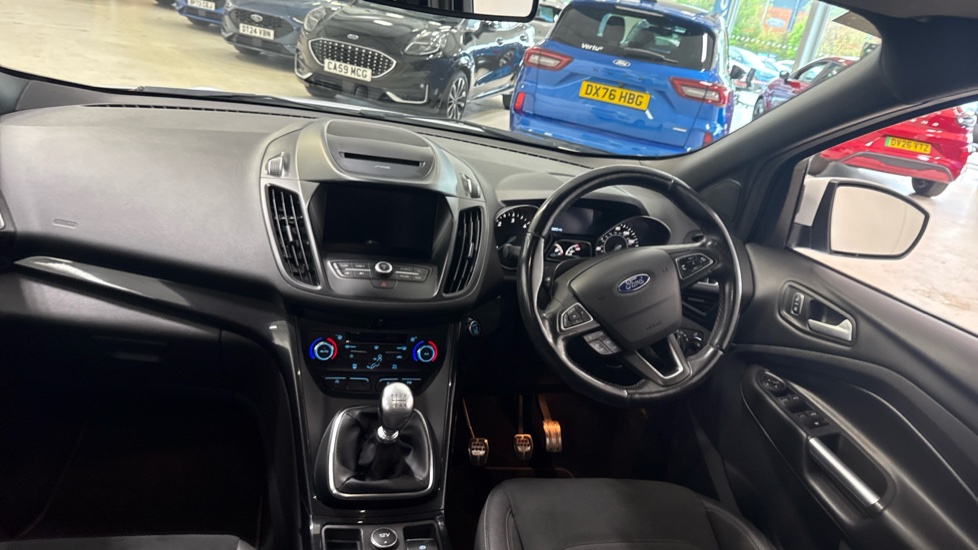 Ford Kuga 2.0 TDCi 180 ST-Line 5dr Diesel Estate - Image 10